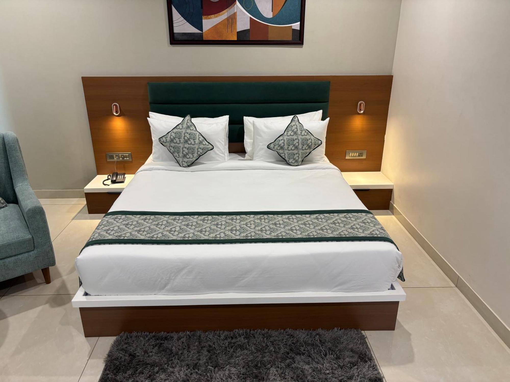 Hotel The Crown Inn Jhunjhunu 외부 사진