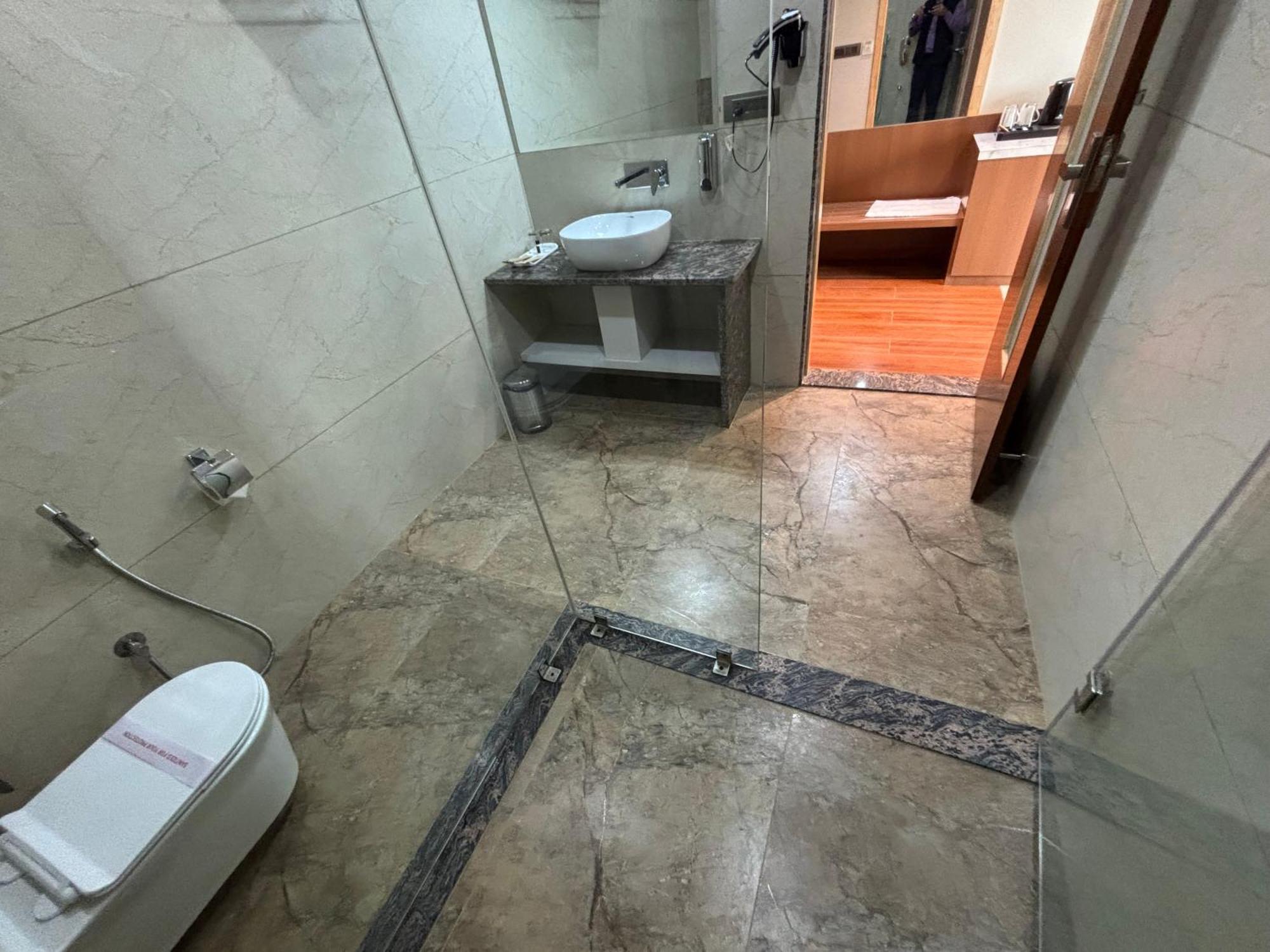 Hotel The Crown Inn Jhunjhunu 외부 사진