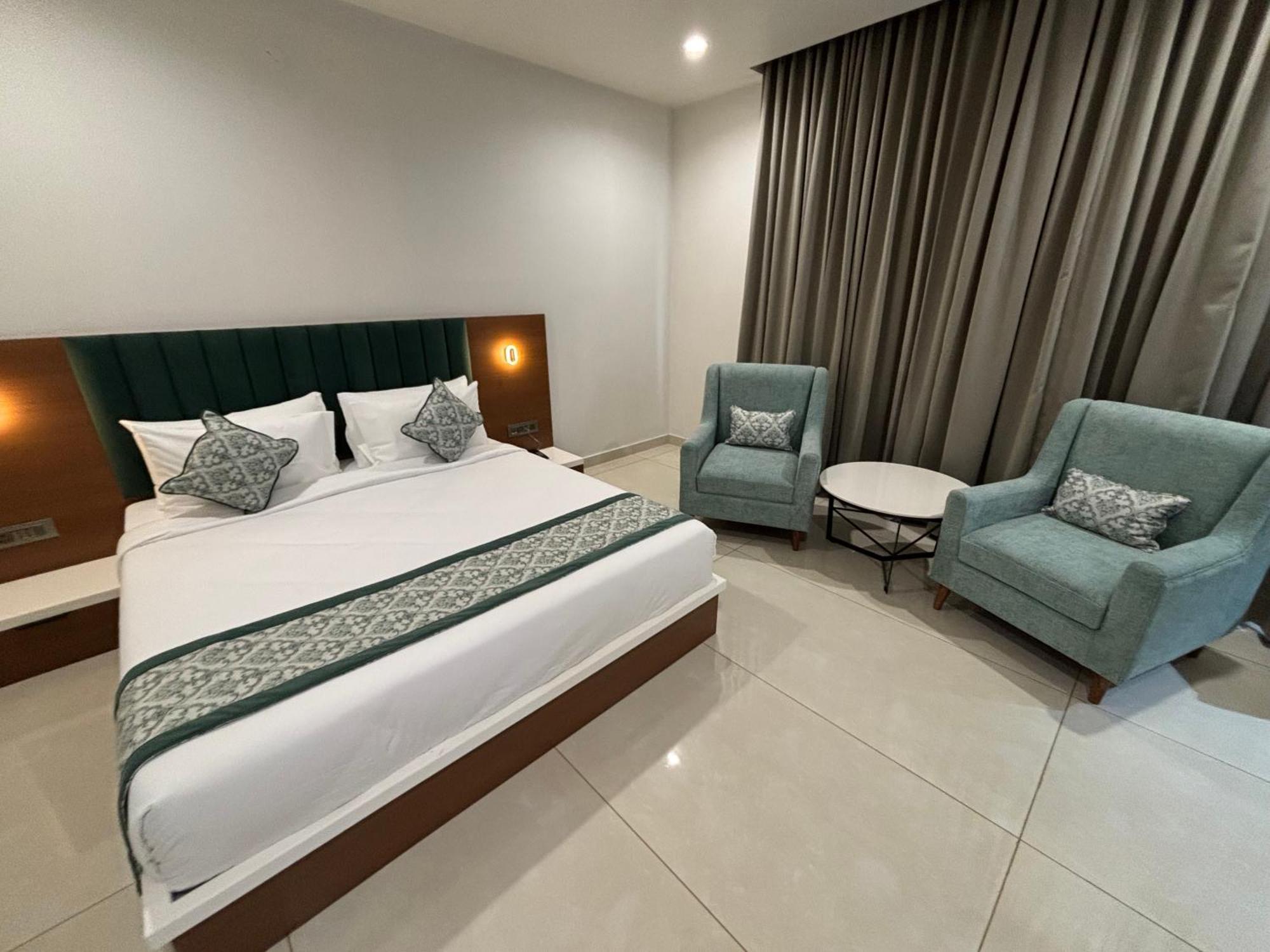 Hotel The Crown Inn Jhunjhunu 외부 사진