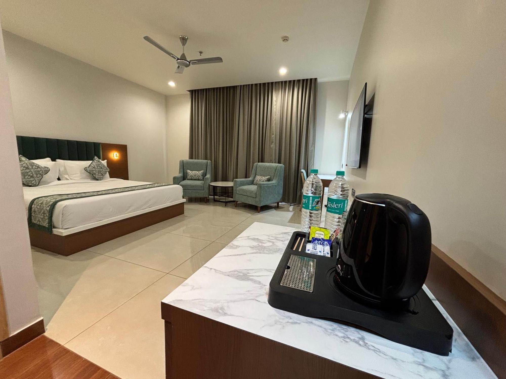 Hotel The Crown Inn Jhunjhunu 외부 사진